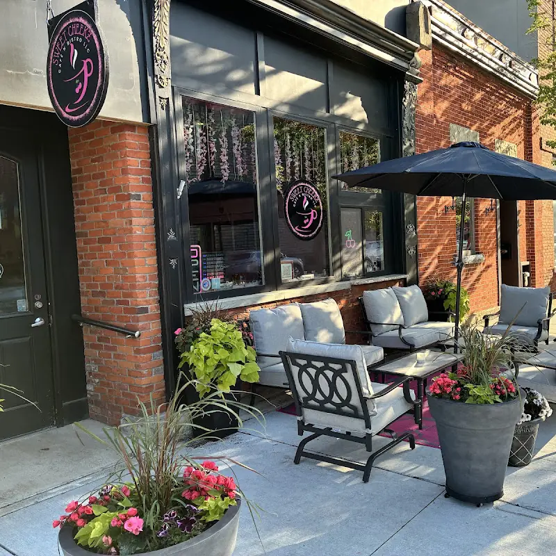 Sweet Cheekz Cafe N Bistro