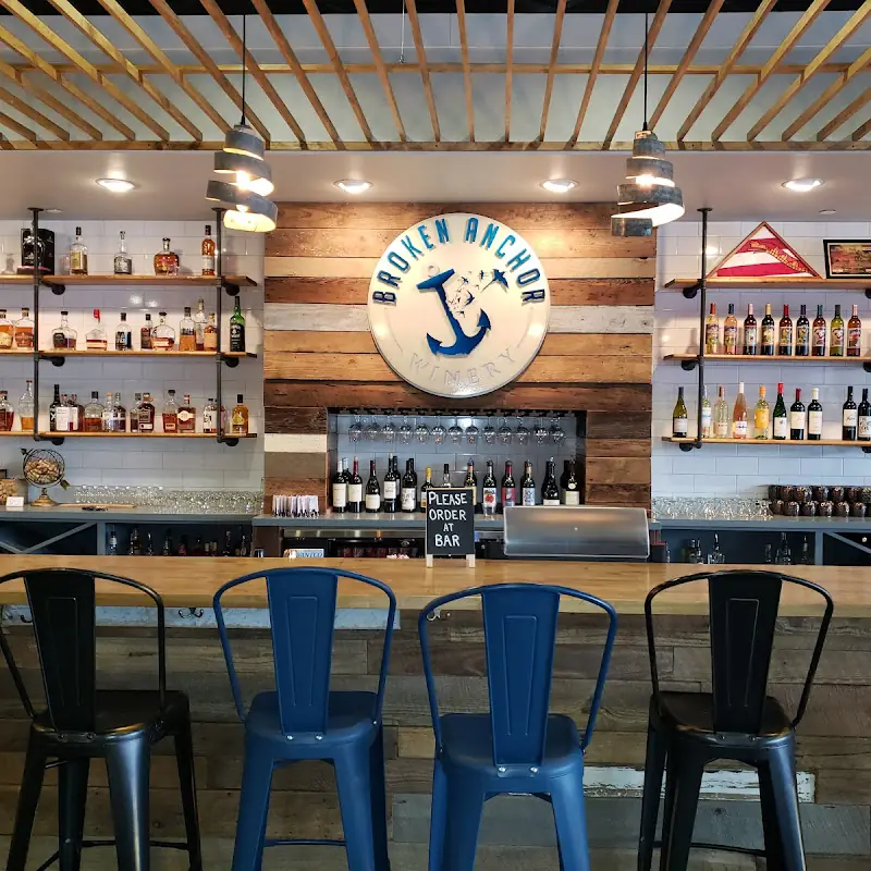 Broken Anchor Winery