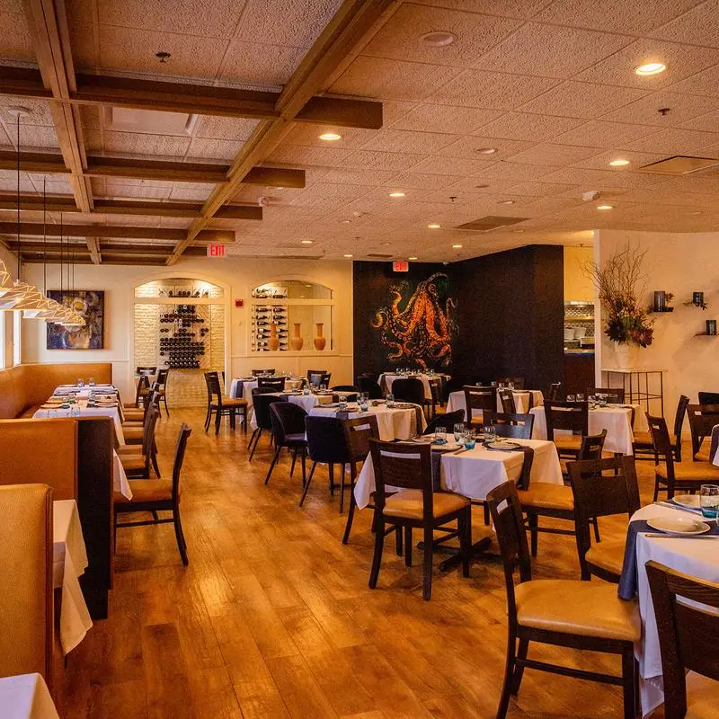 Ithaki Mediterranean Restaurant