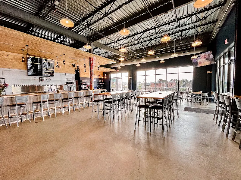 Gizmo Brew Works - Durham Taproom