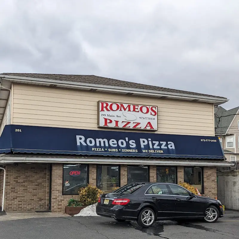 Romeo's Pizza