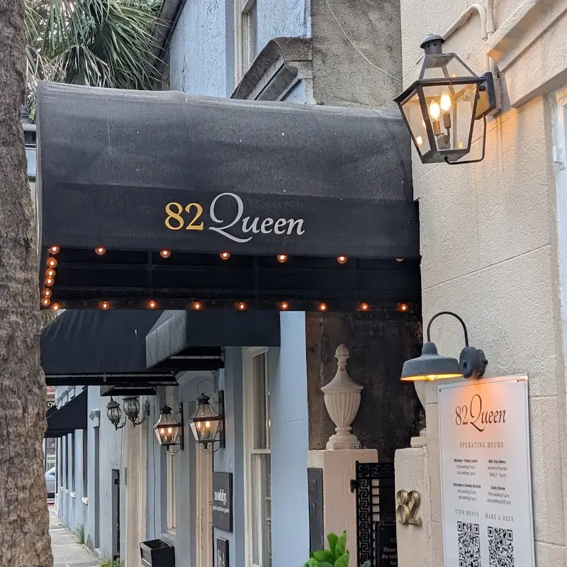 82 Queen