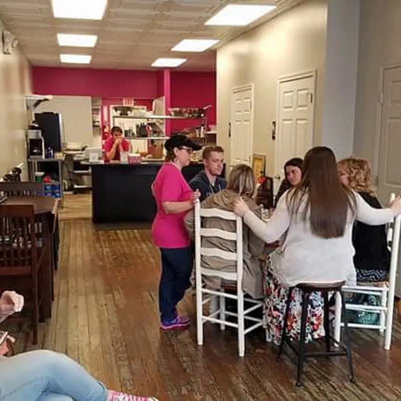All In Flavor Cafe & Sweets Restaurant