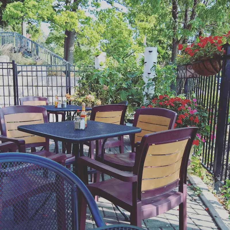 Town & Gown Bistro