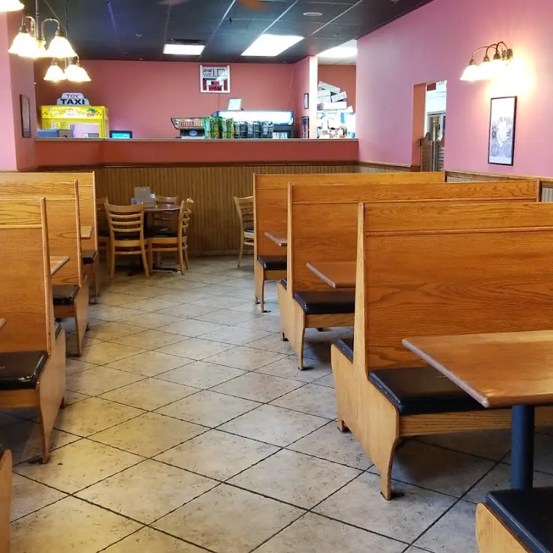 Januzzi's Pizza & Subs