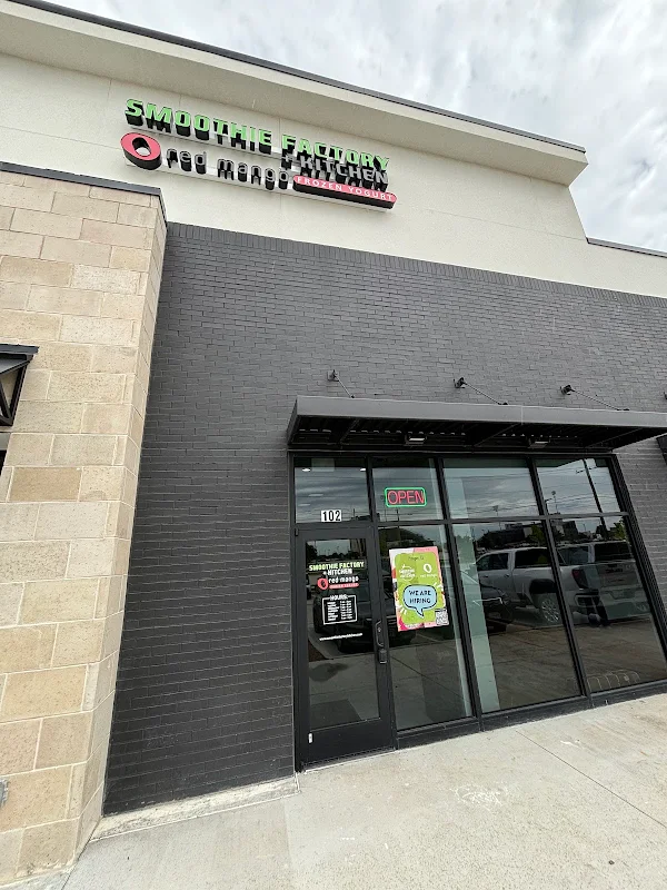 Smoothie Factory + Kitchen Prosper