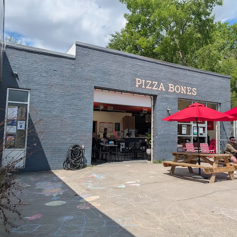Pizza Bones RVA / FriendBar