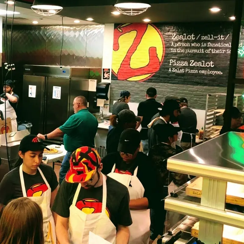 Zalat Pizza