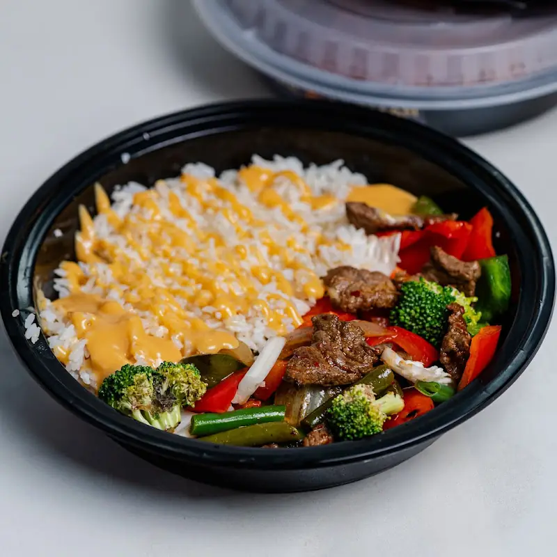 Wok Chicken Noodles