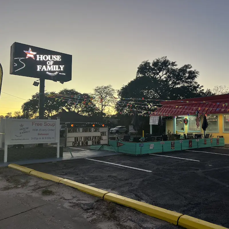 Family Diner & Cafe