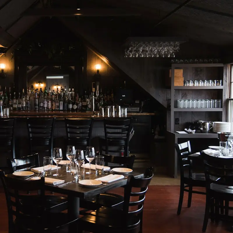 Carriage House Restaurant