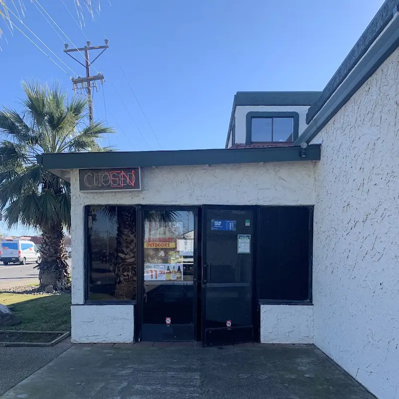 La Fiesta Mexican Bar and Grill