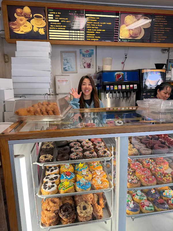 Tom's Donut Shop No. 2
