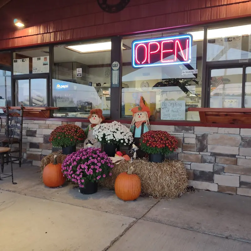 Mike’s Cafe