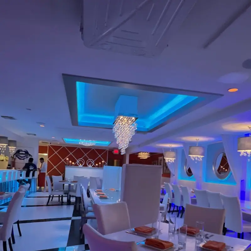 Catch Restaurant & Bar