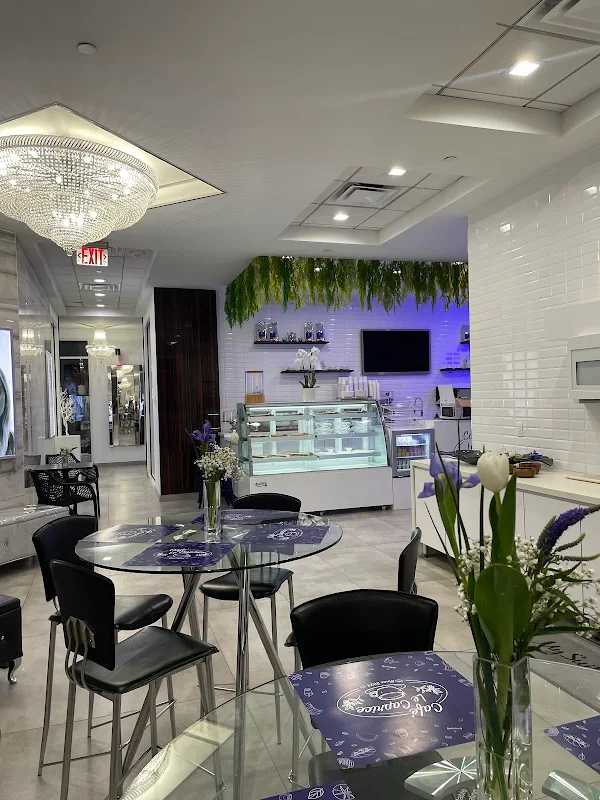 Cafe Le Caprice