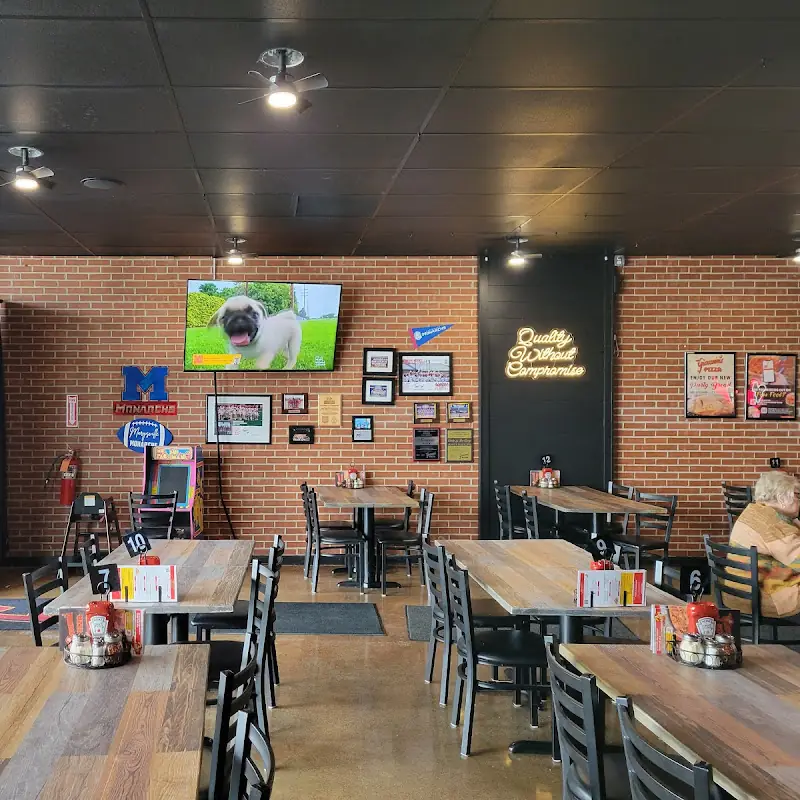 Giovanni's Pizza