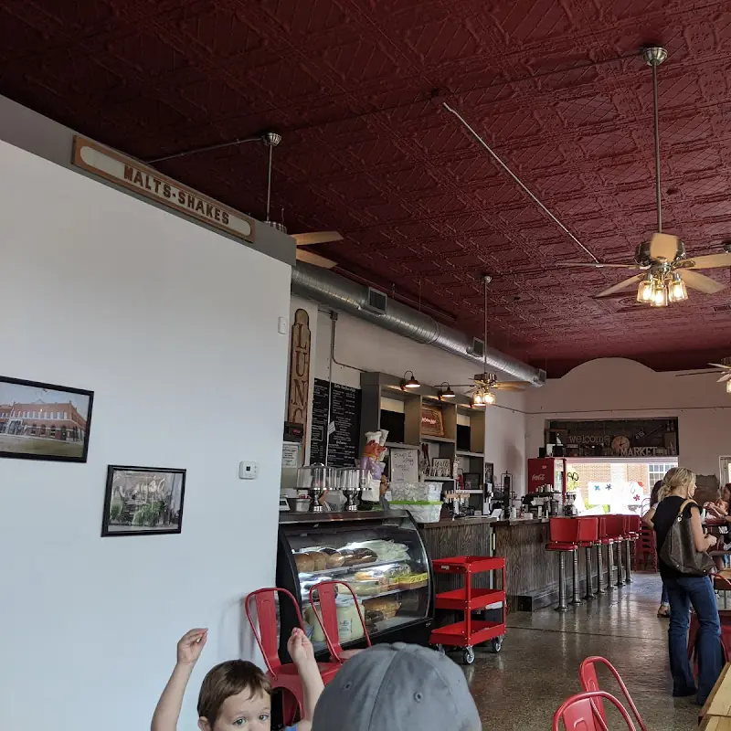 McCollom Market