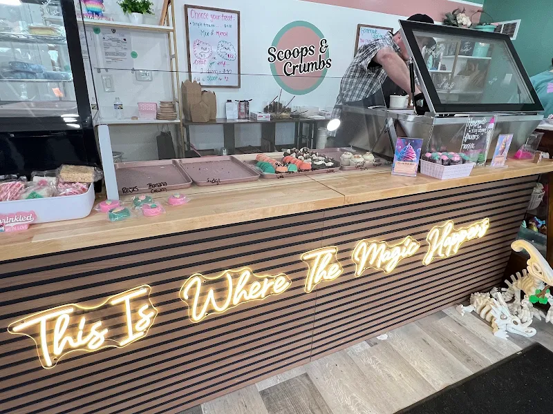Scoops & Crumbs