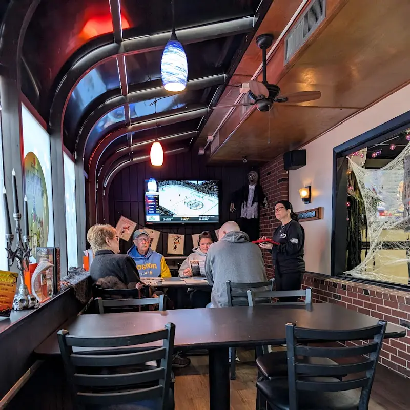 405 Pub & Grill