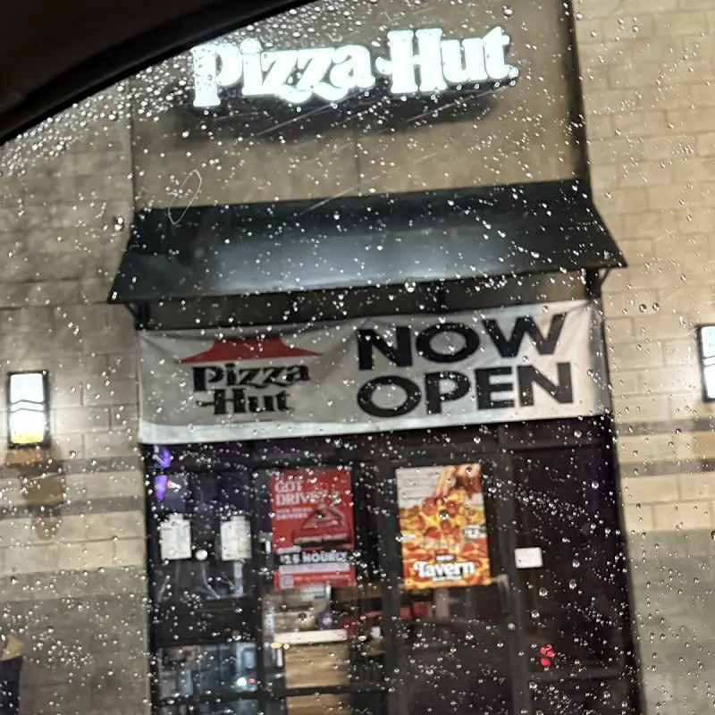Pizza Hut