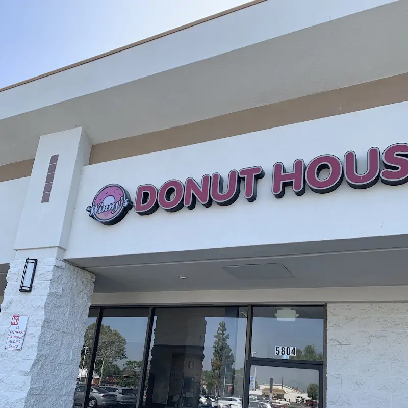 Dozen Donuts Hole