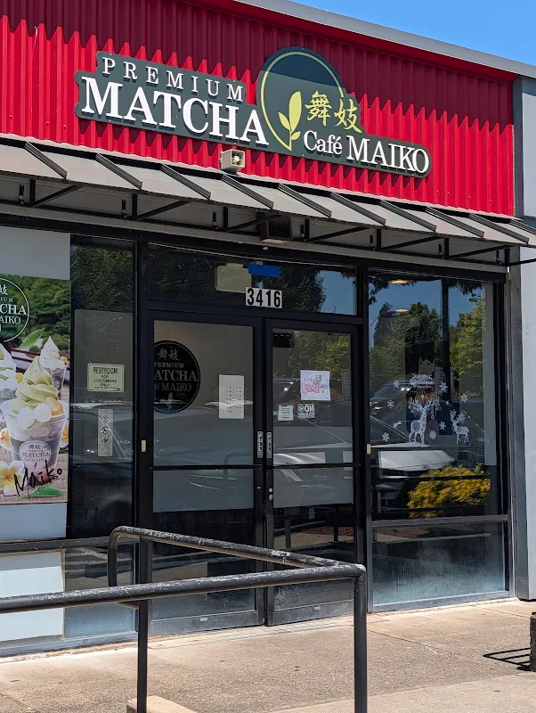 Premium Matcha Cafe Maiko