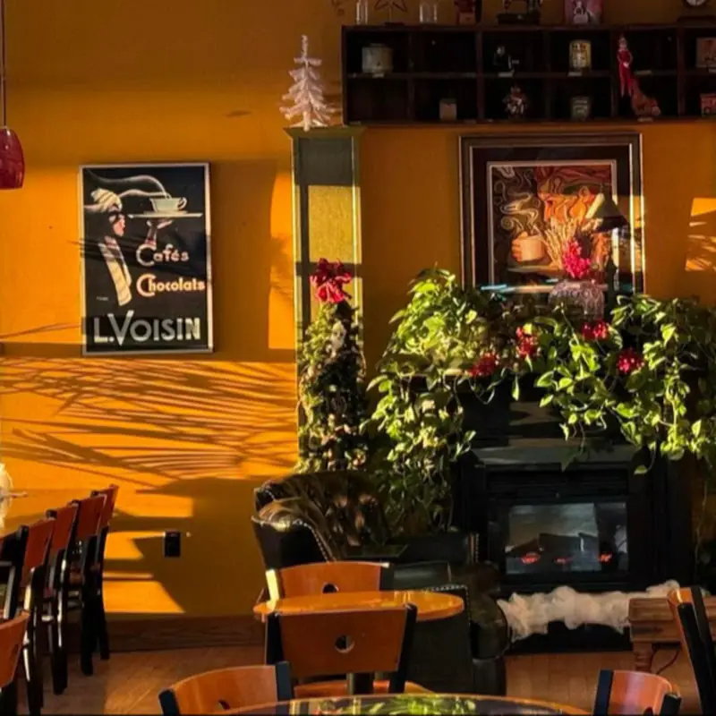Rooster Moon Coffeehouse