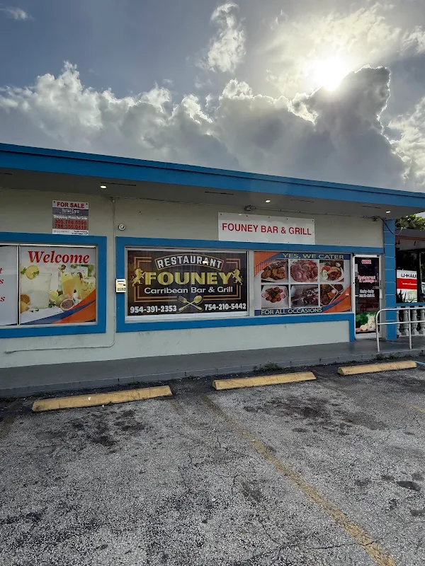 Founey Caribbean Bar & Grill