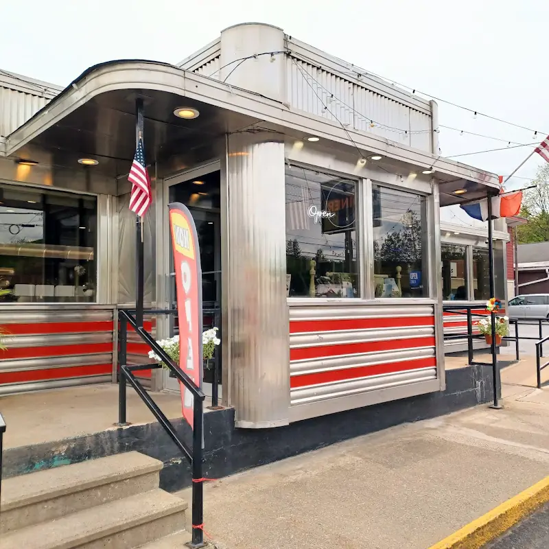 Walton Diner