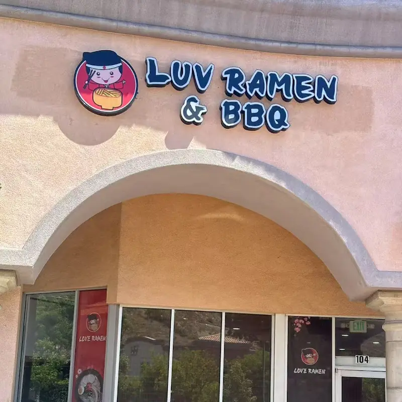 Luv Ramen & BBQ