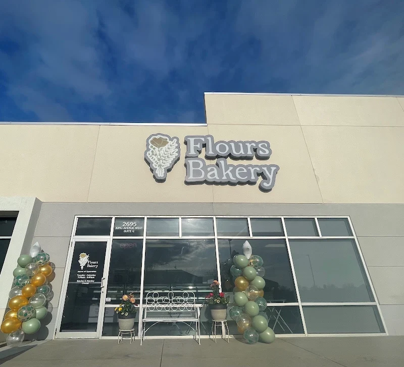 Flours Bakery