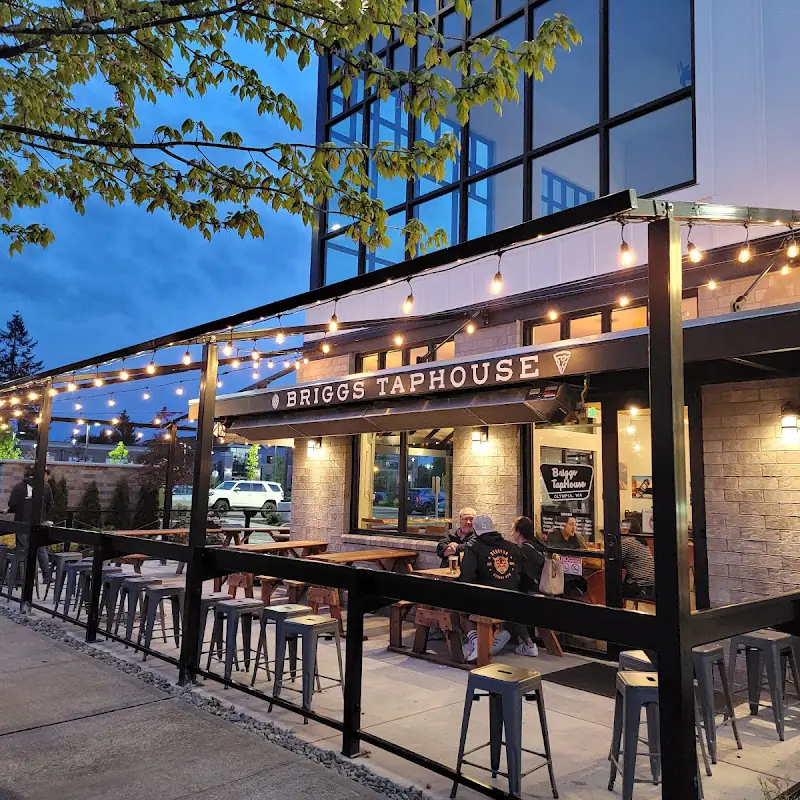 Briggs Taphouse