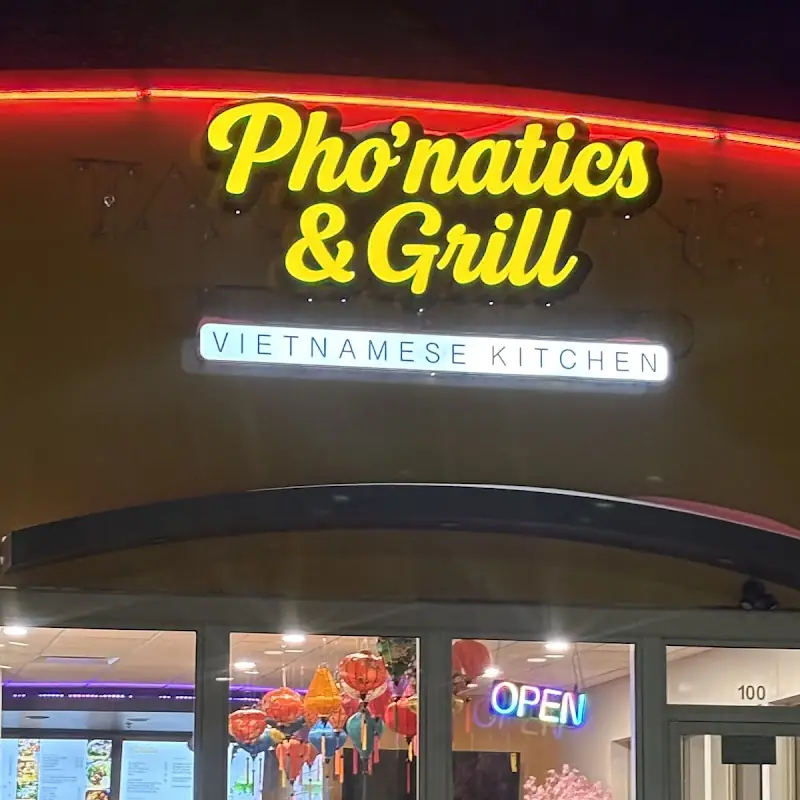 Phonatics & Grill