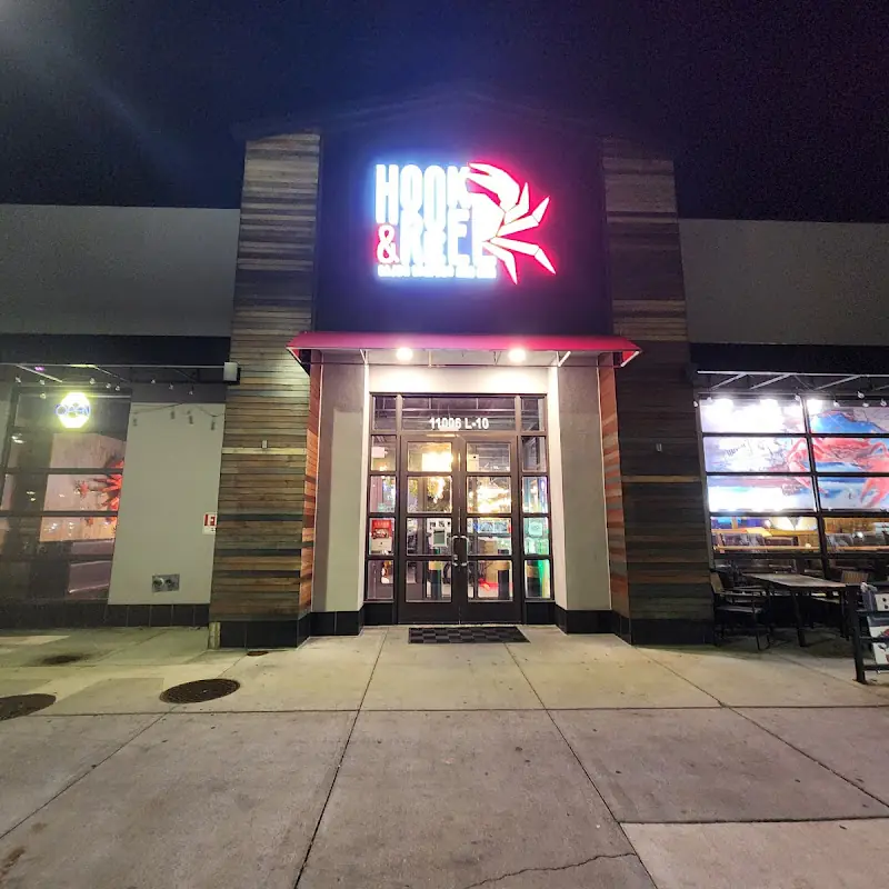 Hook & Reel Cajun Seafood & Bar