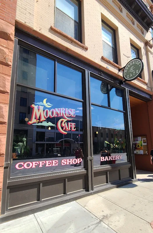 Moonrise Cafe