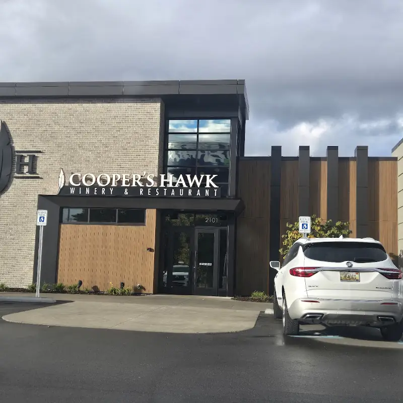 Cooper’s Hawk Winery & Restaurant