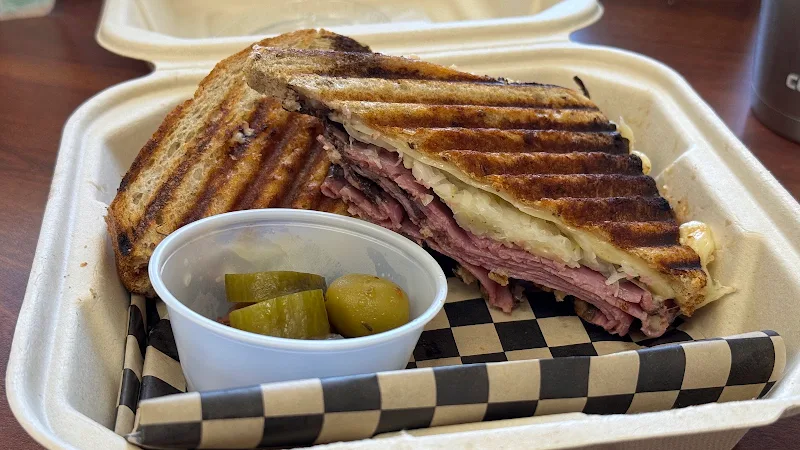 Eli's Deli