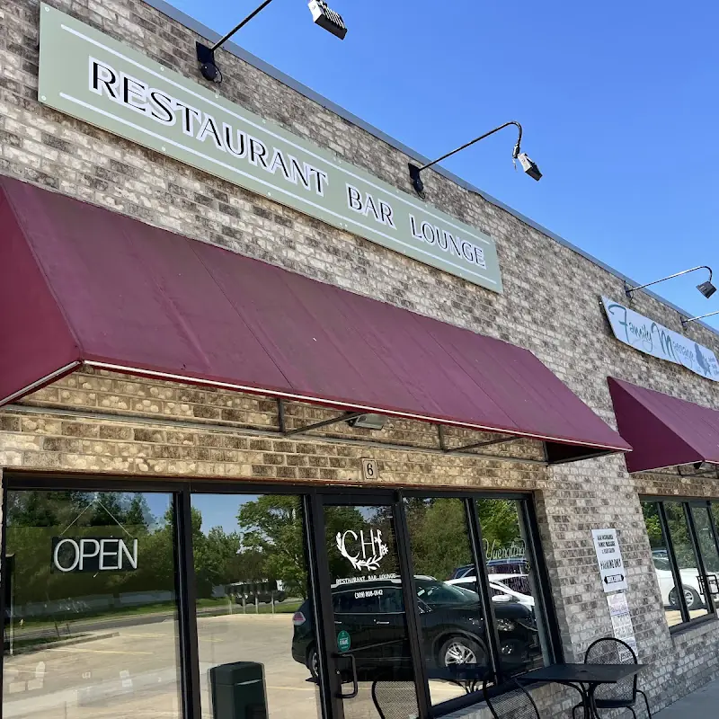 Chi Restaurant & Bar