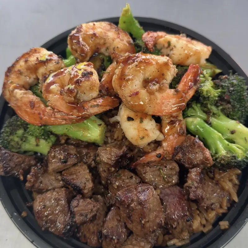 Jerk Chicken & Shrimp Rasta Pasta
