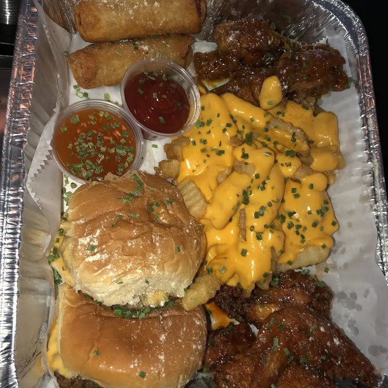 Dablitz Sports Bar and Grill