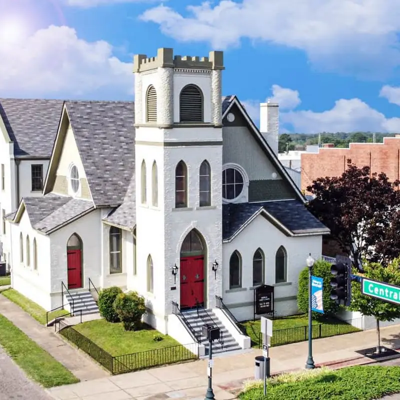 Magnolia Manor and Chapel