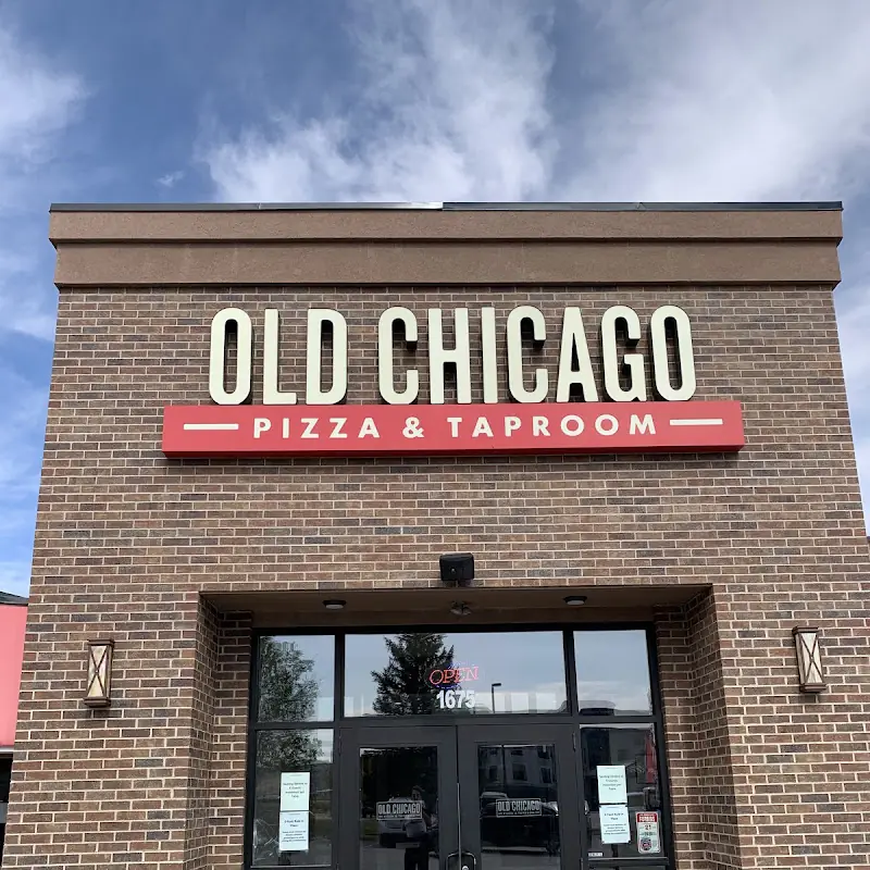 Old Chicago Pizza + Taproom