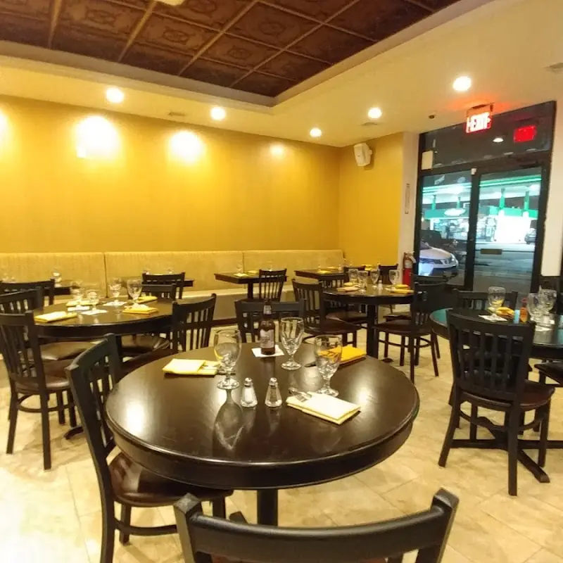 La Casona Cafe Restaurant