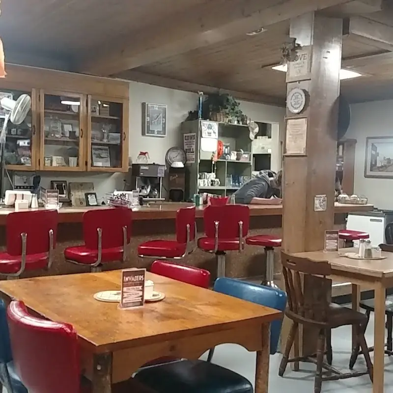 Ola Inn Café