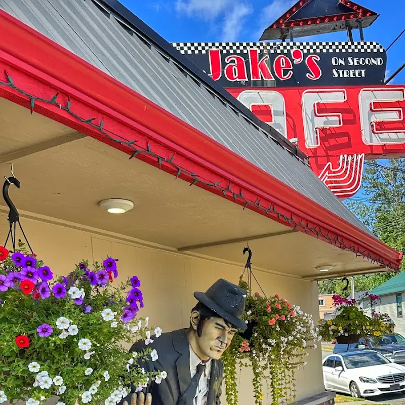Jake's Cafe on 2nd Street