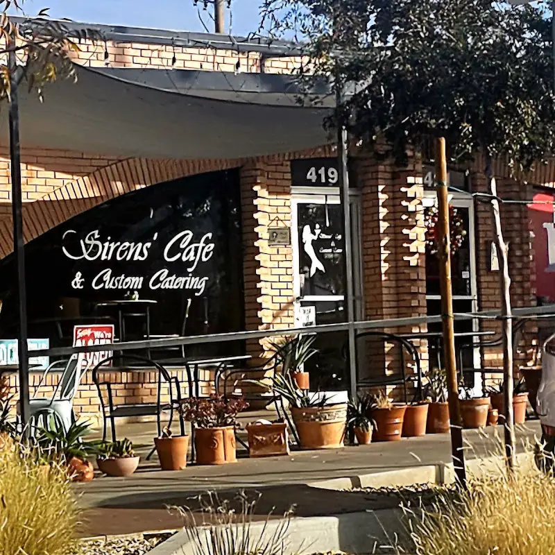 Sirens Cafe & Custom Catering