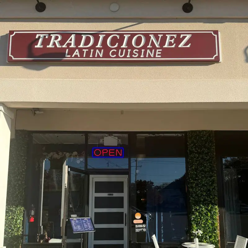 Tradicionez Latin Cuisine Restaurant & Bar