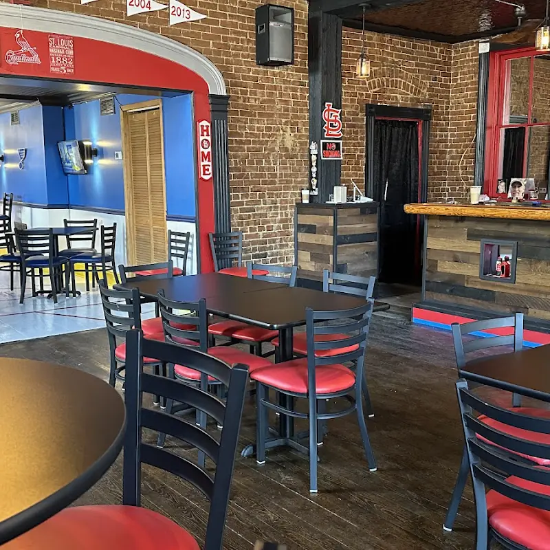 Uncle Dannie’s Sports Bar & Grill