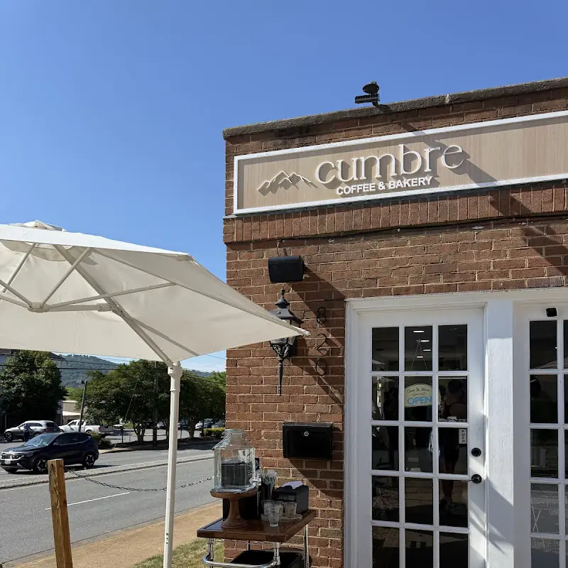 Cumbre Bakery